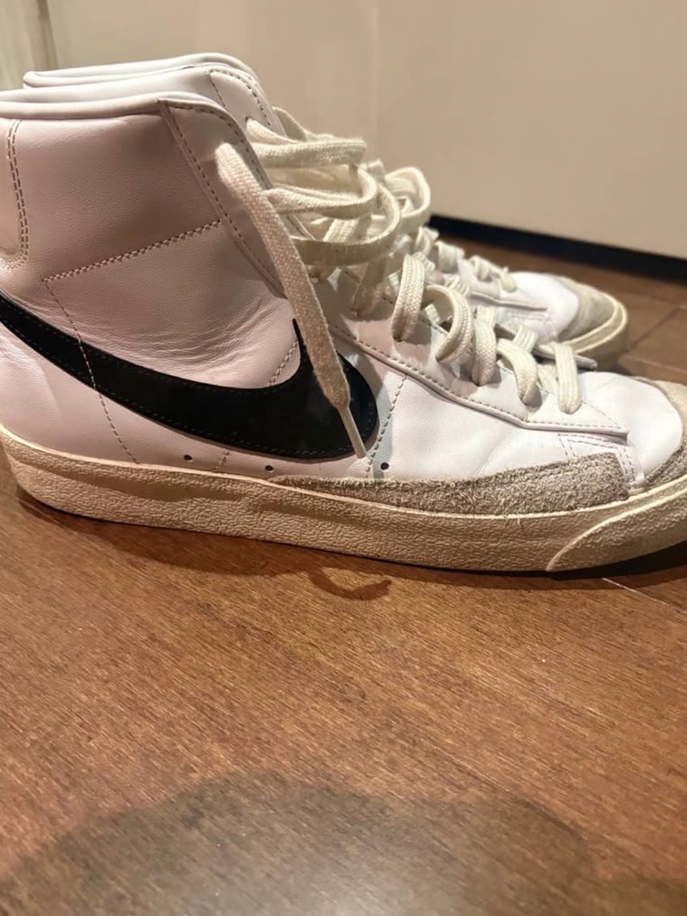 Nike Men's Mid ‘77 Vintage White High-Top Sneakers with Black Swoosh